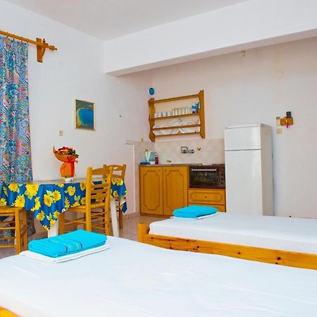 Syraina Apartments İskados Dış mekan fotoğraf