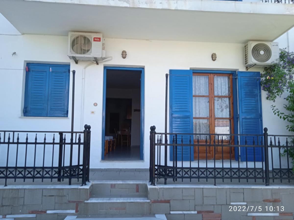 Syraina Apartments İskados Dış mekan fotoğraf