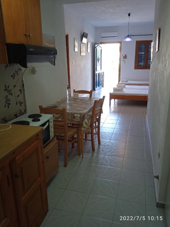 Syraina Apartments İskados Dış mekan fotoğraf