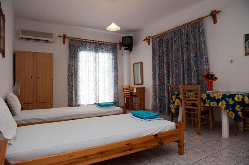 Syraina Apartments İskados Dış mekan fotoğraf