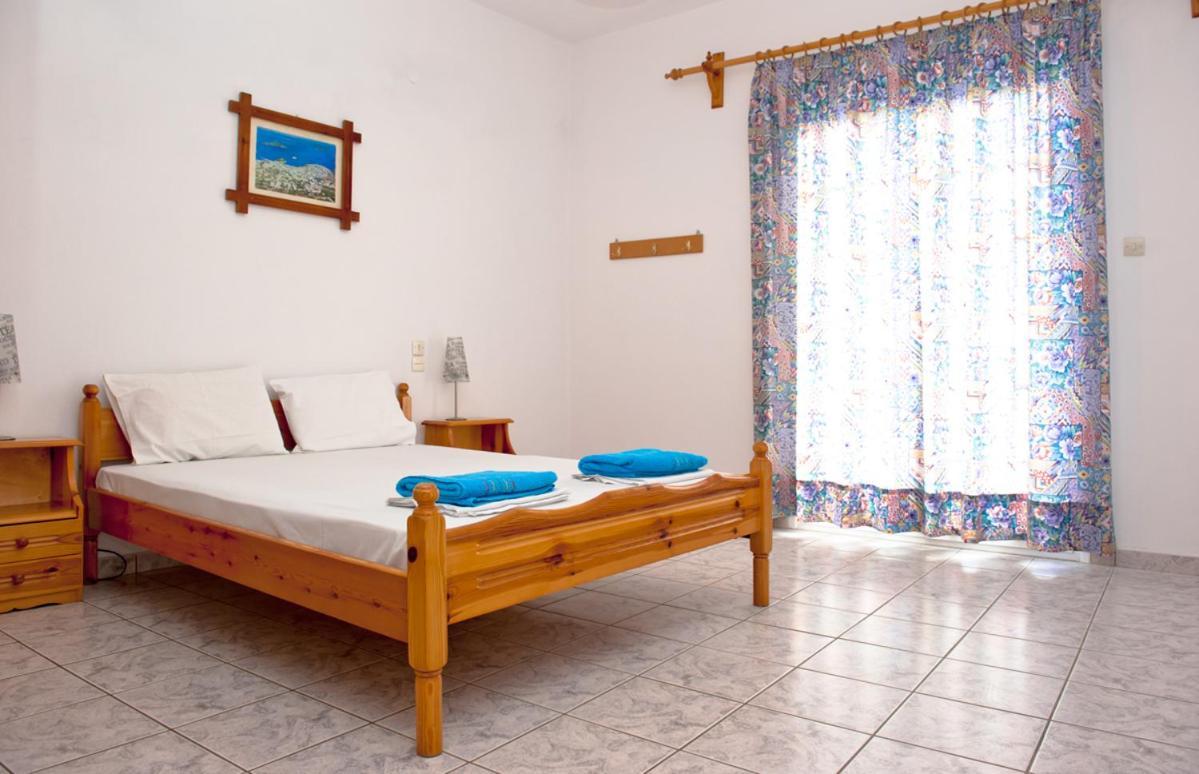 Syraina Apartments İskados Dış mekan fotoğraf