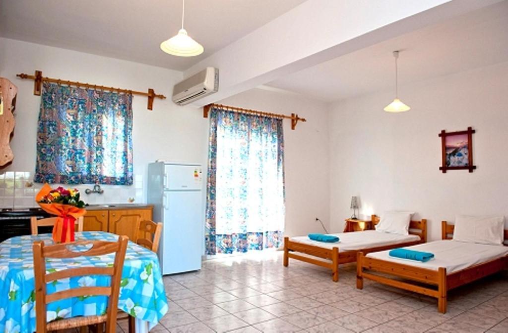 Syraina Apartments İskados Oda fotoğraf