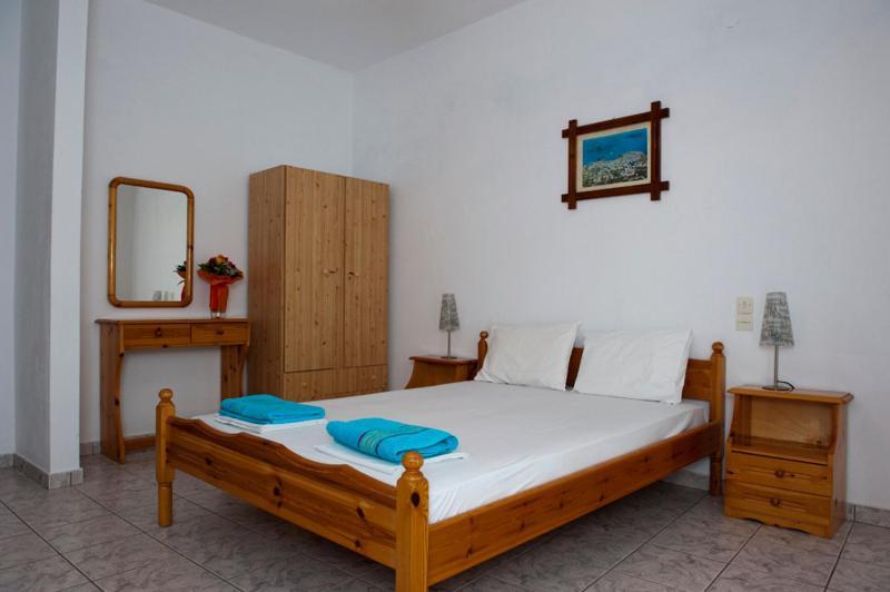 Syraina Apartments İskados Dış mekan fotoğraf