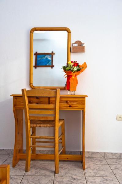 Syraina Apartments İskados Dış mekan fotoğraf