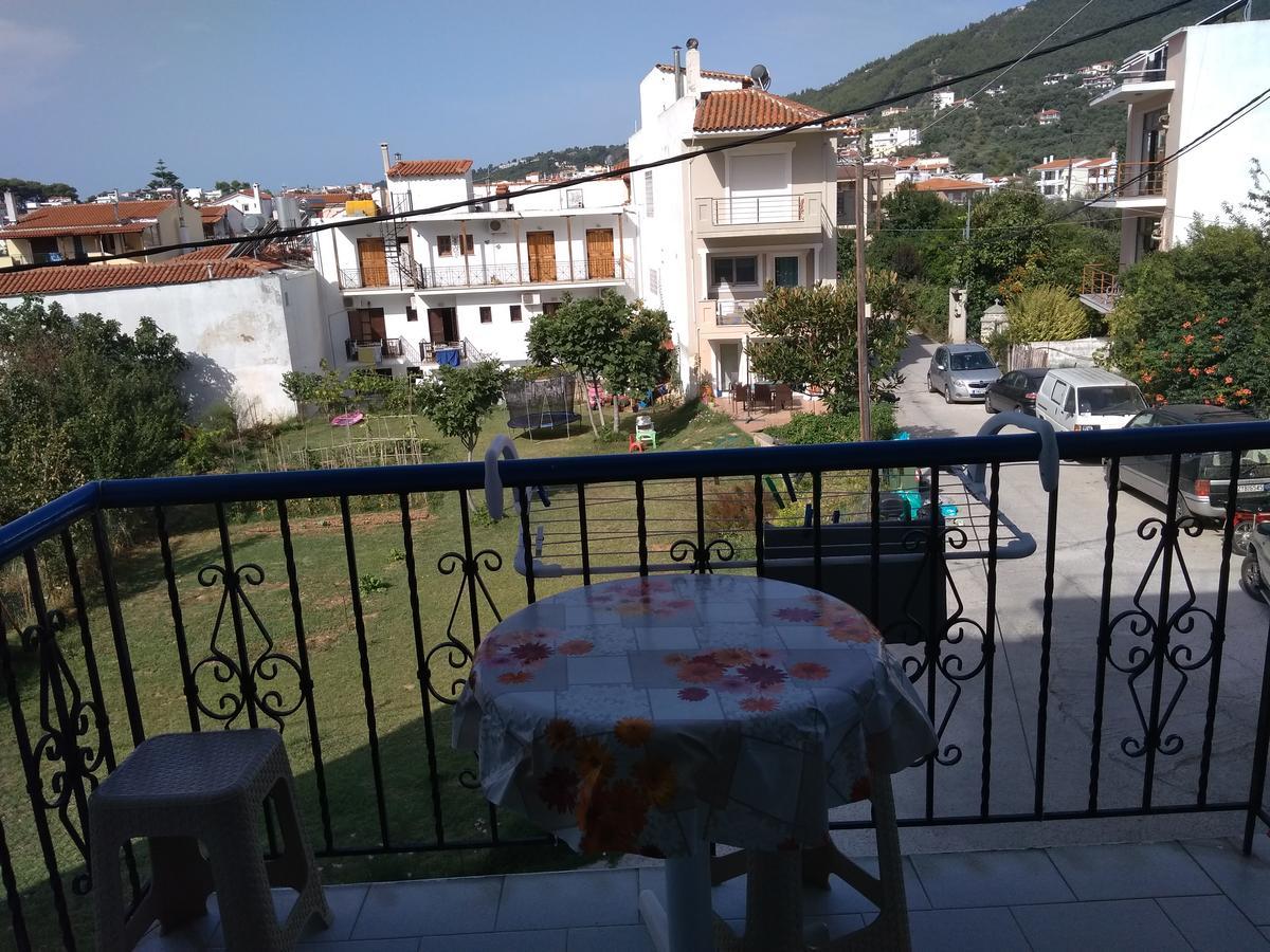 Syraina Apartments İskados Dış mekan fotoğraf