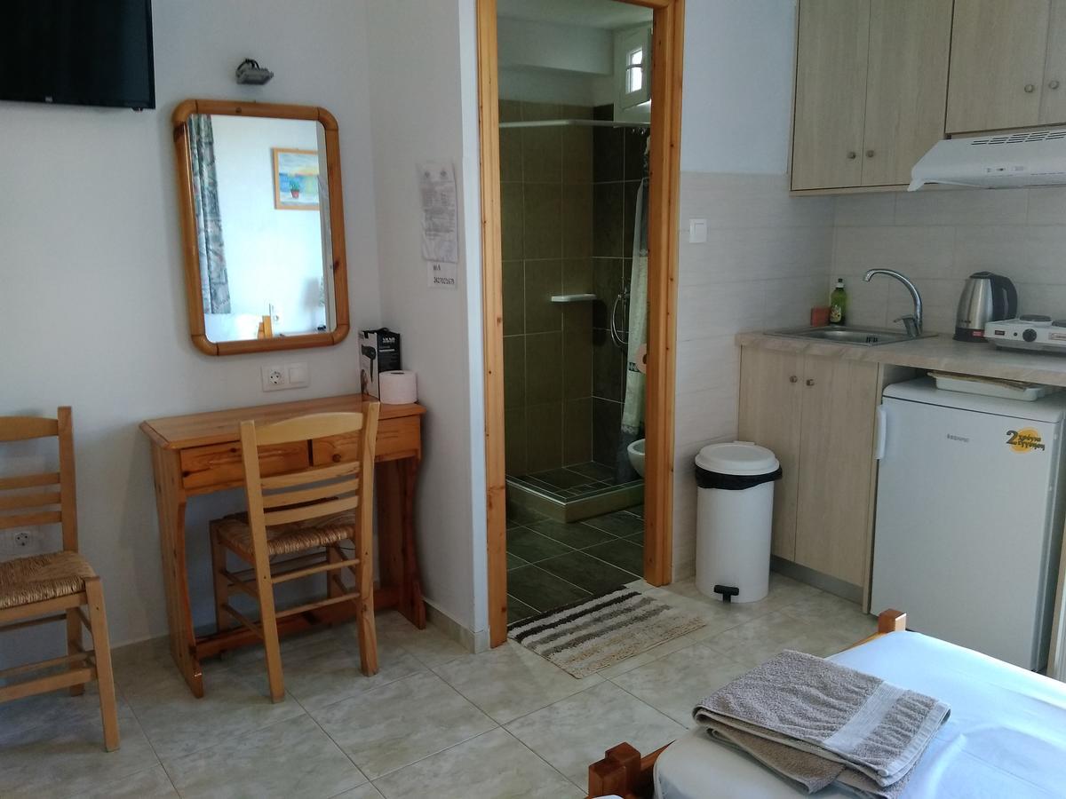 Syraina Apartments İskados Dış mekan fotoğraf